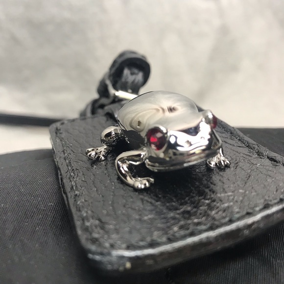 Marc Jacobs frog shoulder bag purse black nylon/ leather - Picture 12 of 15